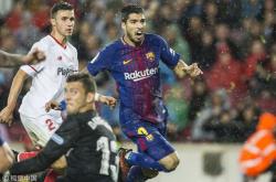 开云体育-关于瓦伦西亚强势里昂，苏亚雷斯打破历史纪录的信息