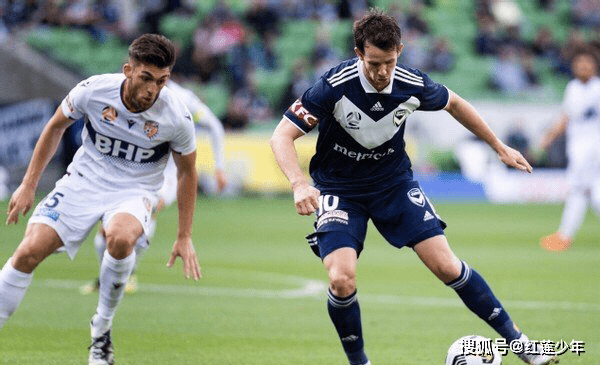 顶尖球队交锋，冠军赛季态势紧张