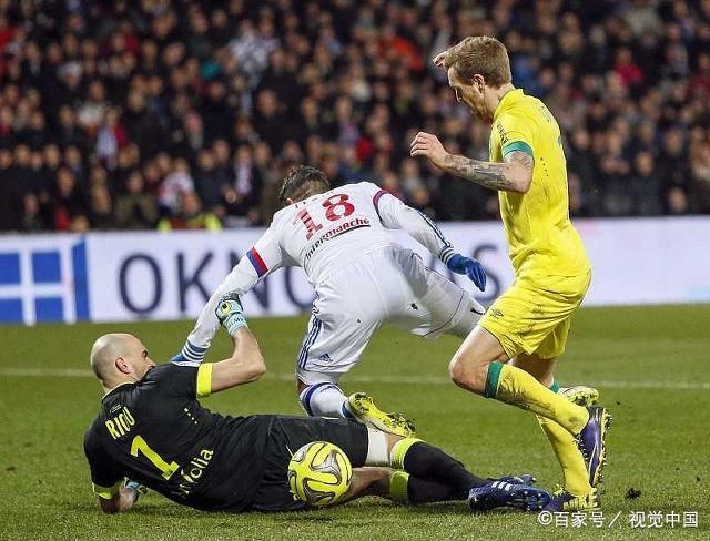 斯特拉斯堡客场逆转尼姆，取得两连胜