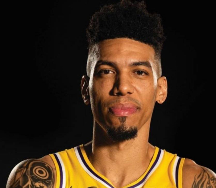 76人轻取中国男篮，丹尼·格林关键制胜的简单介绍