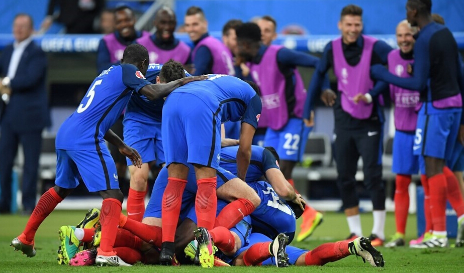 法国羽毛球队绝杀丹麦羽毛球队,陶菲克统治全场的简单介绍 法国羽毛球队绝杀丹麦羽毛球队,陶菲克统治全场的简单介绍