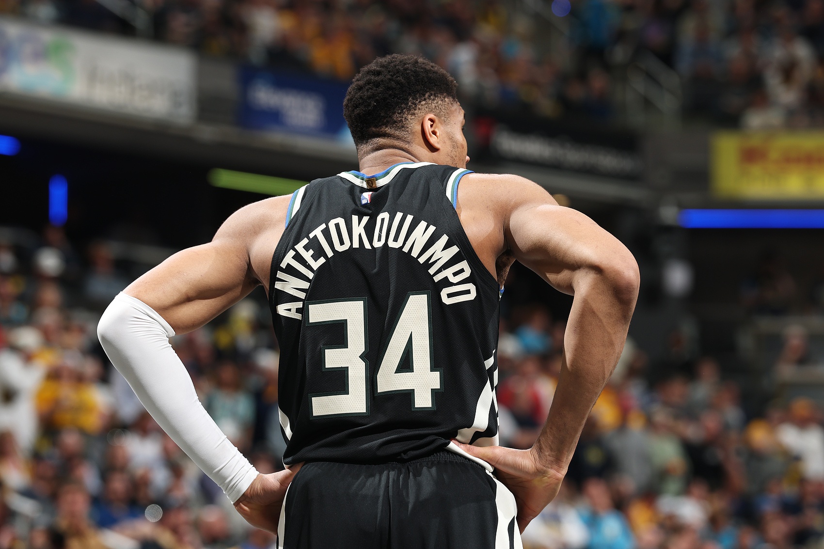 关于76人逆转马刺,王哲林带队取胜的信息 关于76人逆转马刺,王哲林带队取胜的信息