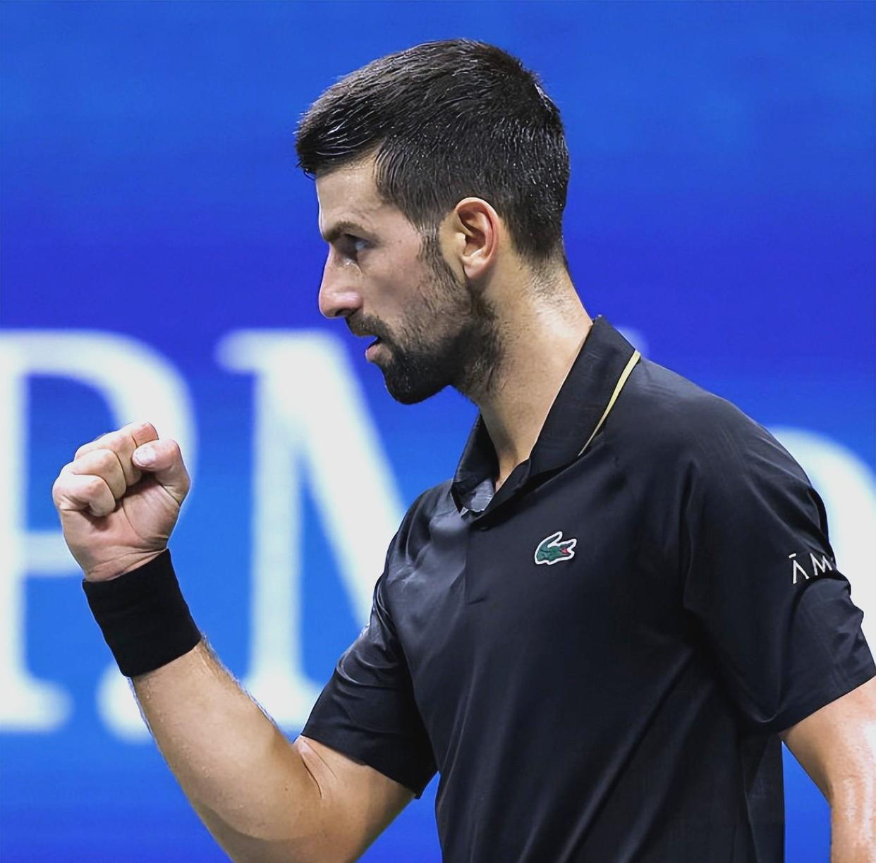 关于美网完胜澳网，阿尔卡拉斯点燃赛场的信息