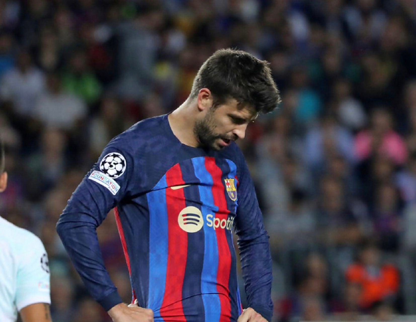 国际米兰鏖战巴黎，皮克刷新纪录的简单介绍