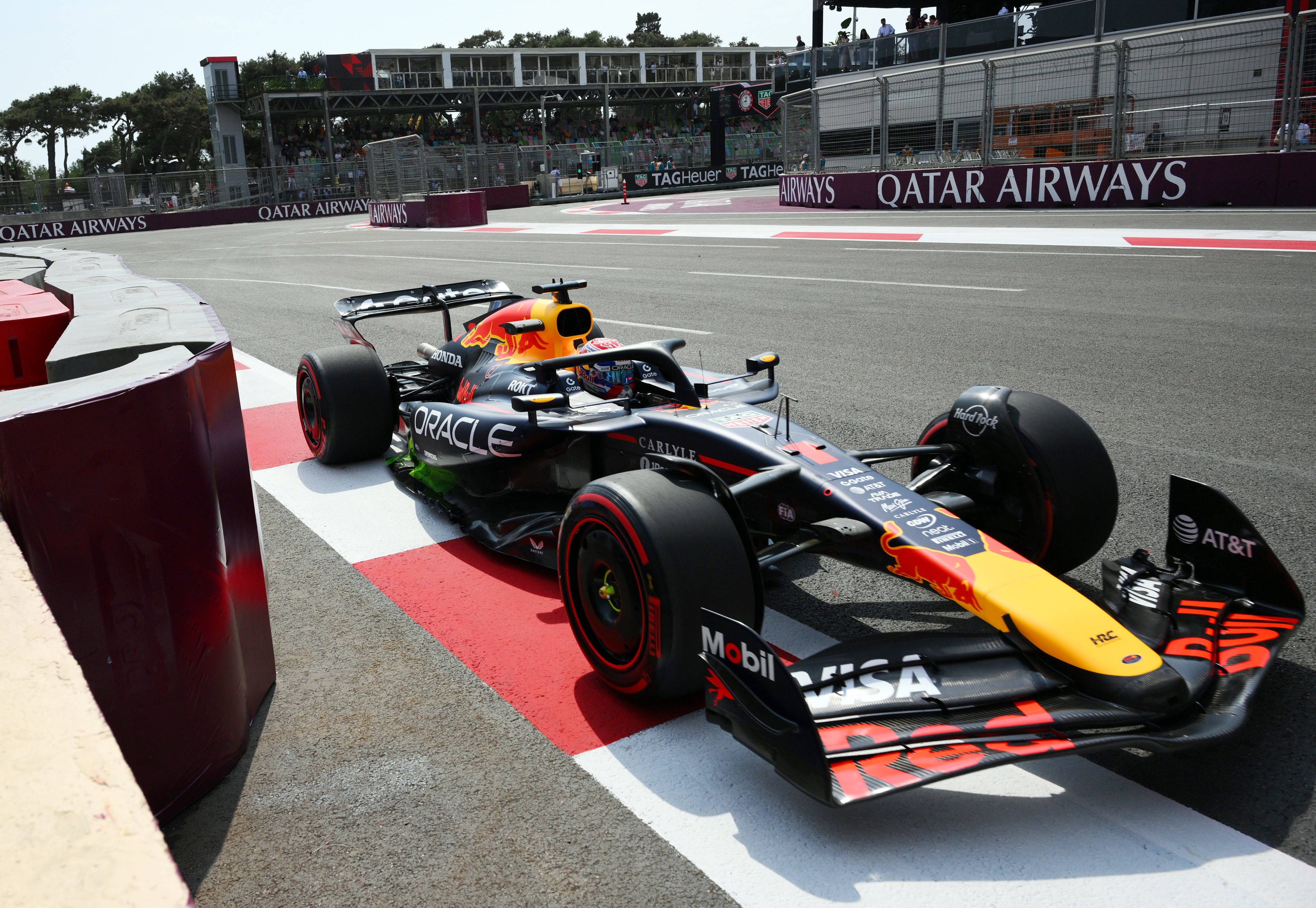 红牛车队绝杀迈凯伦,阿隆索惊艳四座的简单介绍 红牛车队绝杀迈凯伦,阿隆索惊艳四座的简单介绍