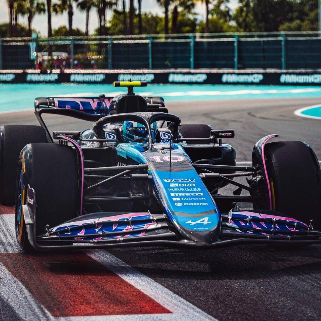 索伯车队轻取雷诺车队，诺里斯状态火热